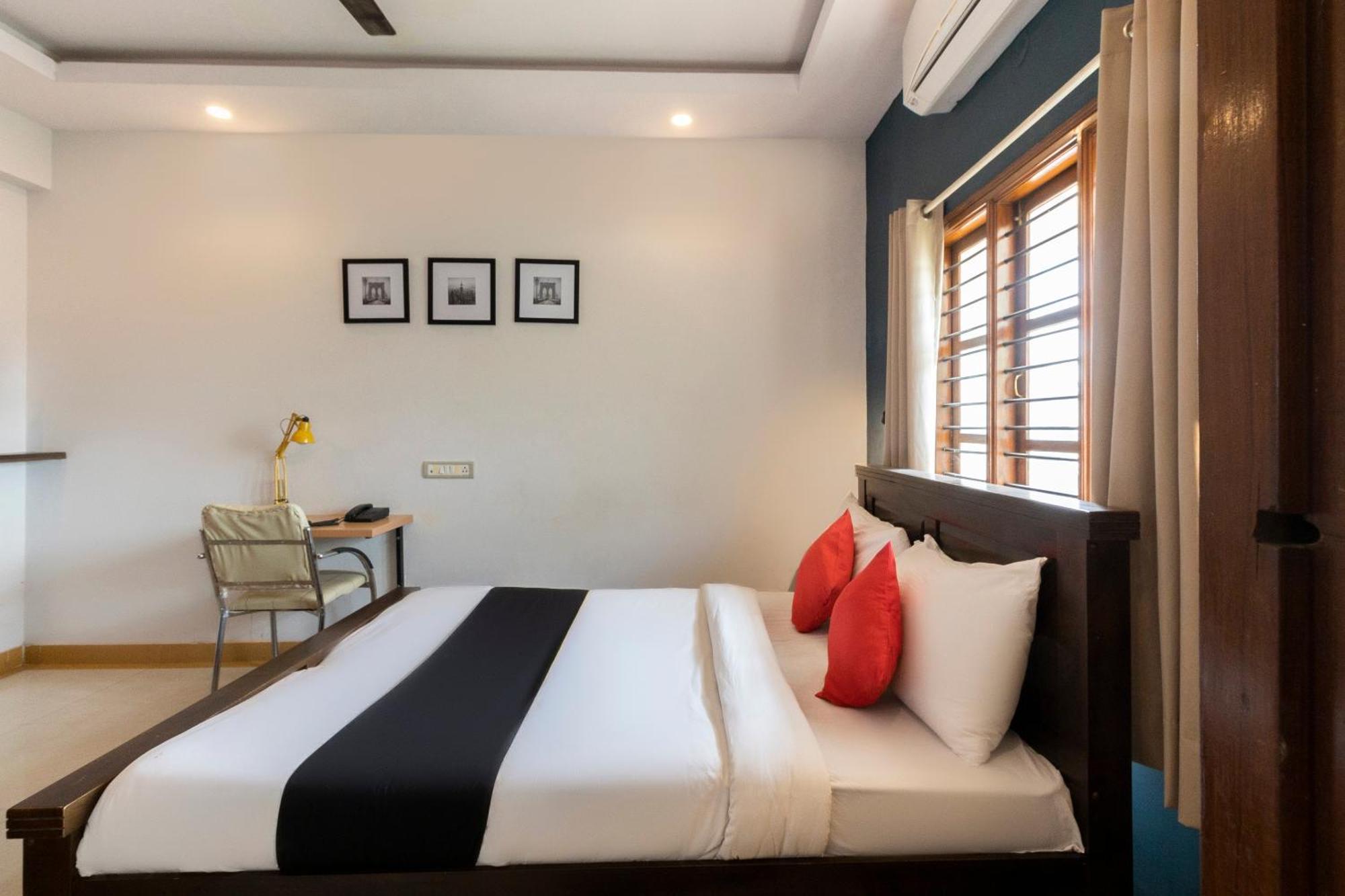 แคปิตัล โอ 70156 วิกตอเรียน คอมฟอร์ต Hotel บังกาลอร์ ภายนอก รูปภาพ